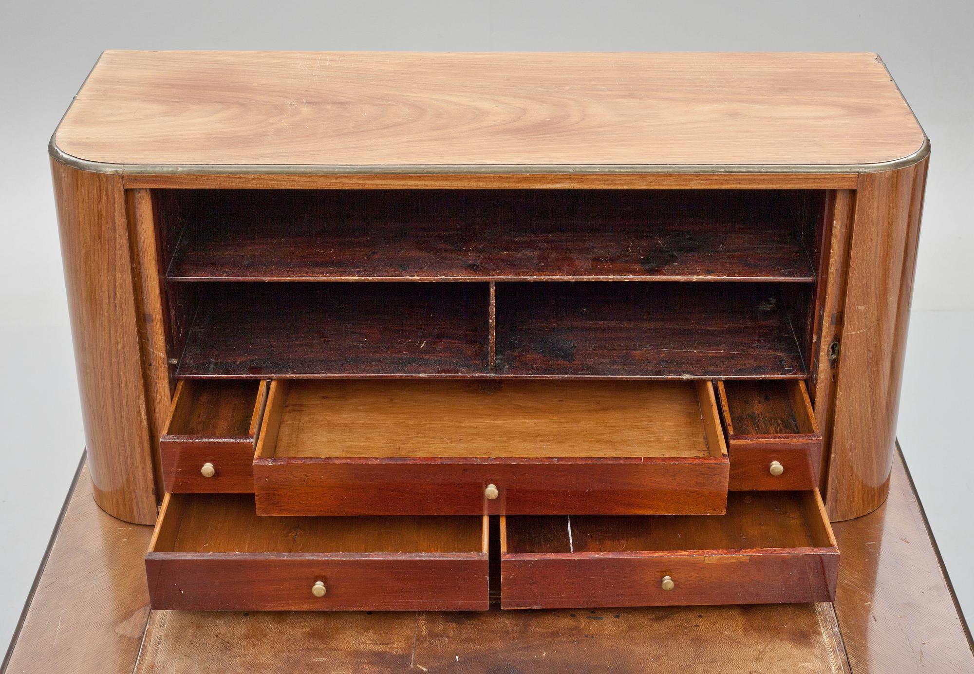 SKRIVBORD, sengustavianskt, 1700-talets slut.