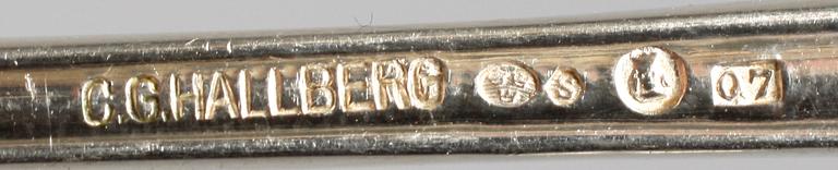 HUMMERGAFFLAR, 18 st. Silver. "Chippendale", CG Hallberg, Stockholm 1917. Vikt 450 gr.