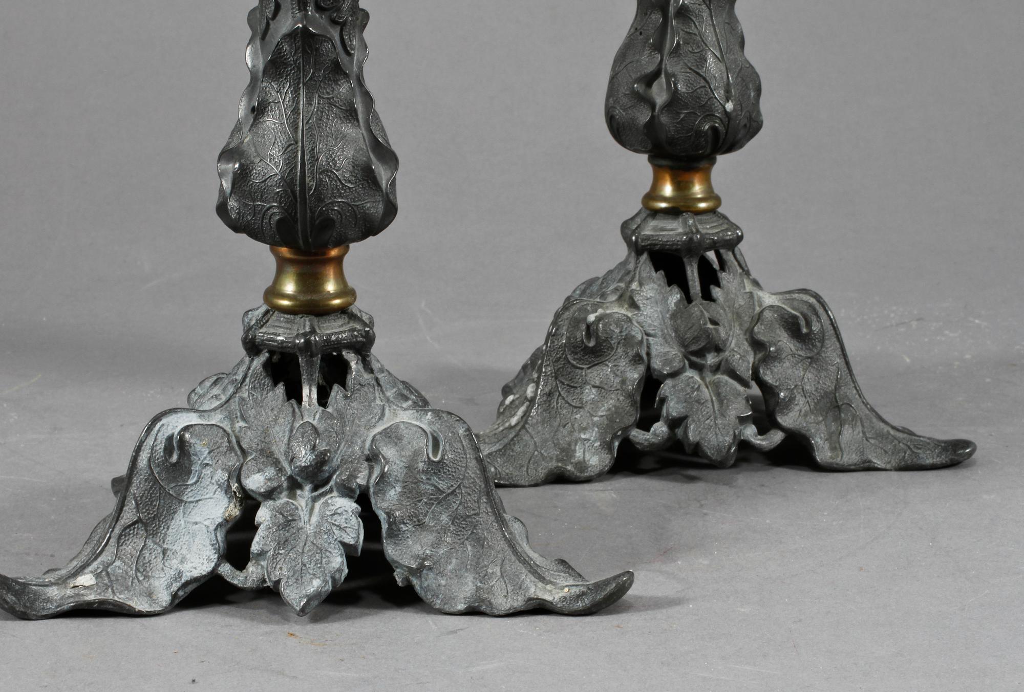 LJUSSTAKAR, ett par, 1800-talets slut.