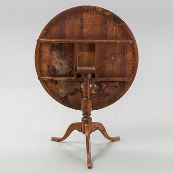 Bord, av Jacob Sjölin (mästare i Köping och Kungsör 1767-1785).