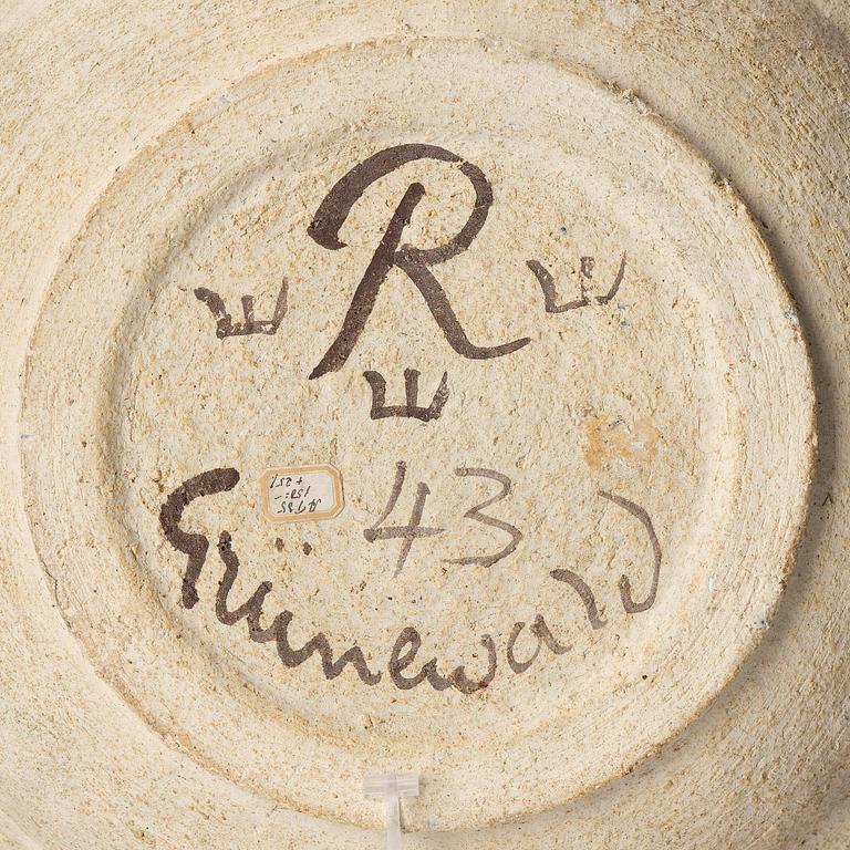 Isaac Grünewald, a chamotte stoneware bowl, Rörstrand, 1943.