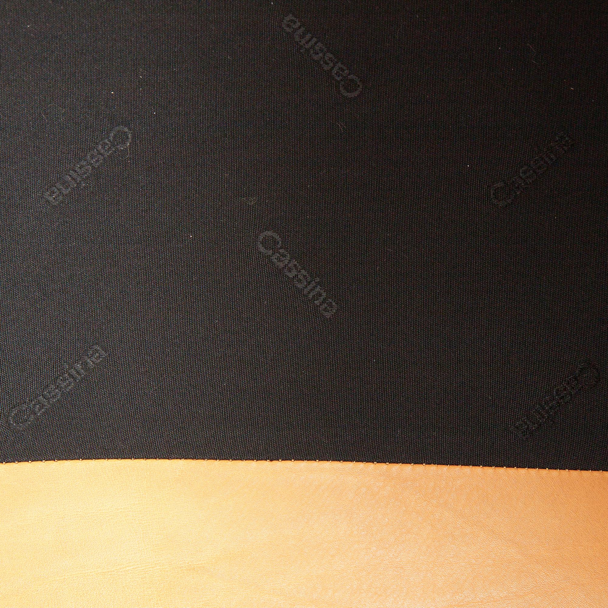 Le Corbusier, Pierre Jeanneret & Charlotte Perriand, fåtöljer, ett par, "LC2", Cassina.