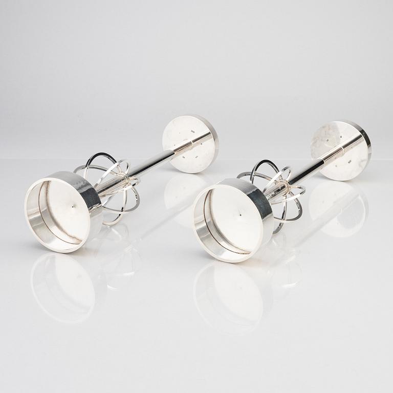 Sigurd Persson, a pair of Swedish silver candlesticks, Stockholm 1966, silversmith Johann Wist.