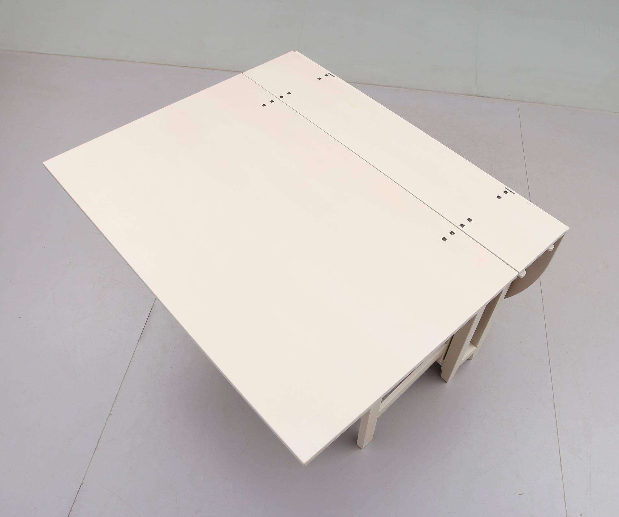 SLAGBORD, "Bergslagen", ur IKEA:s 1700-talsserie.