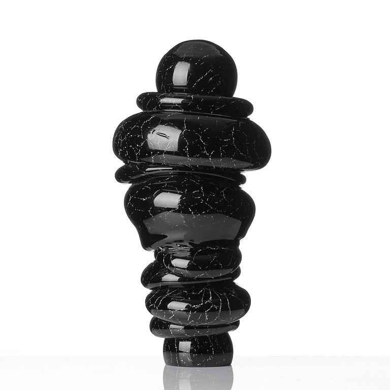 Tony Cragg, "The Spine".