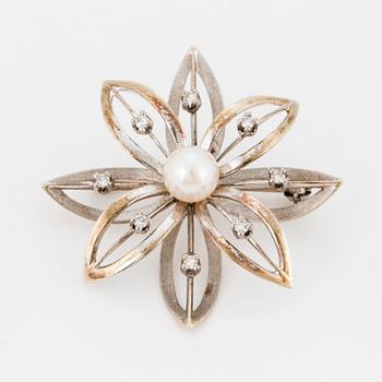 BROOCH, with diamonds.