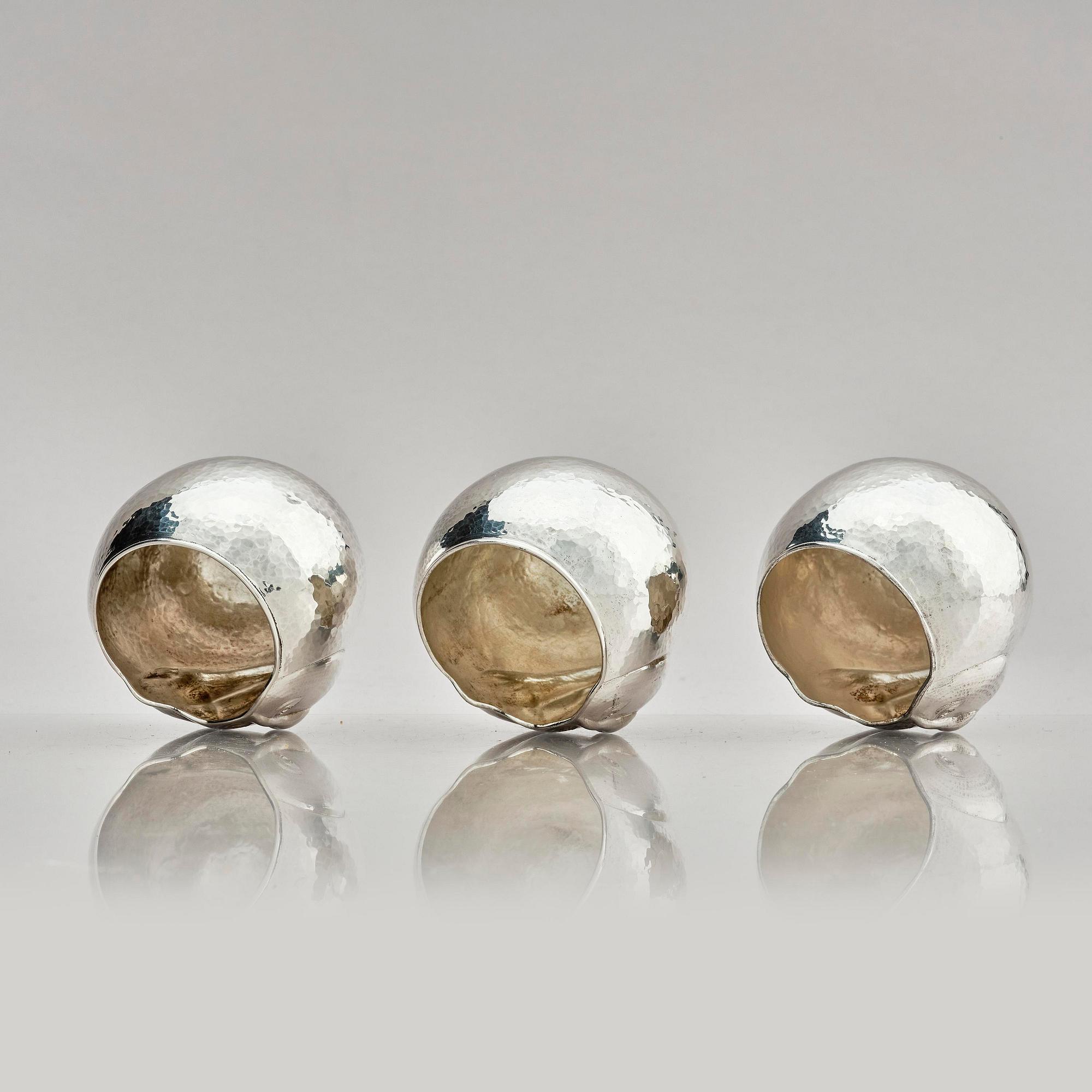 Olle Ohlsson, tumlare, 3 st, sterling silver, Stockholm 1979.