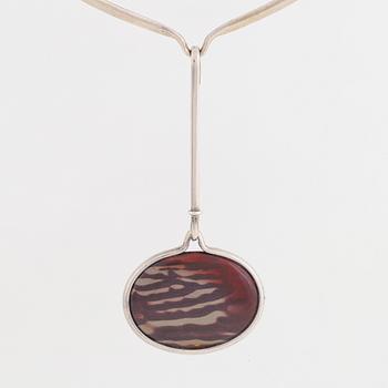 Vivianna Torun Bülow Hübe, a sterling choker with a pendant, Jakarta Indonesia.