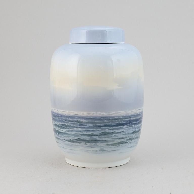 A porcelain vas from Royal Copenhagen, Denmark.