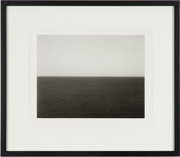 Hiroshi Sugimoto, "Ionian Sea Santa Cesaria 1990".