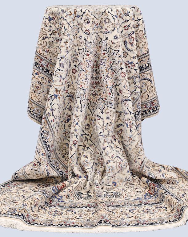 Matta, Nain, part silk, 285 x 197 cm.
