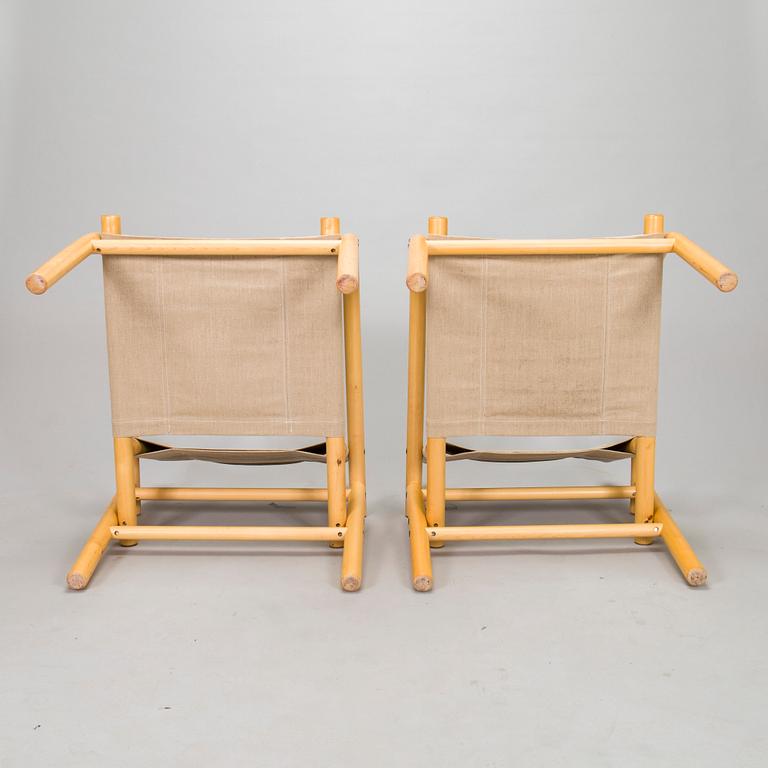 Ben af Schultén, a pair of late 20th century '411' armchairs for Artek.
