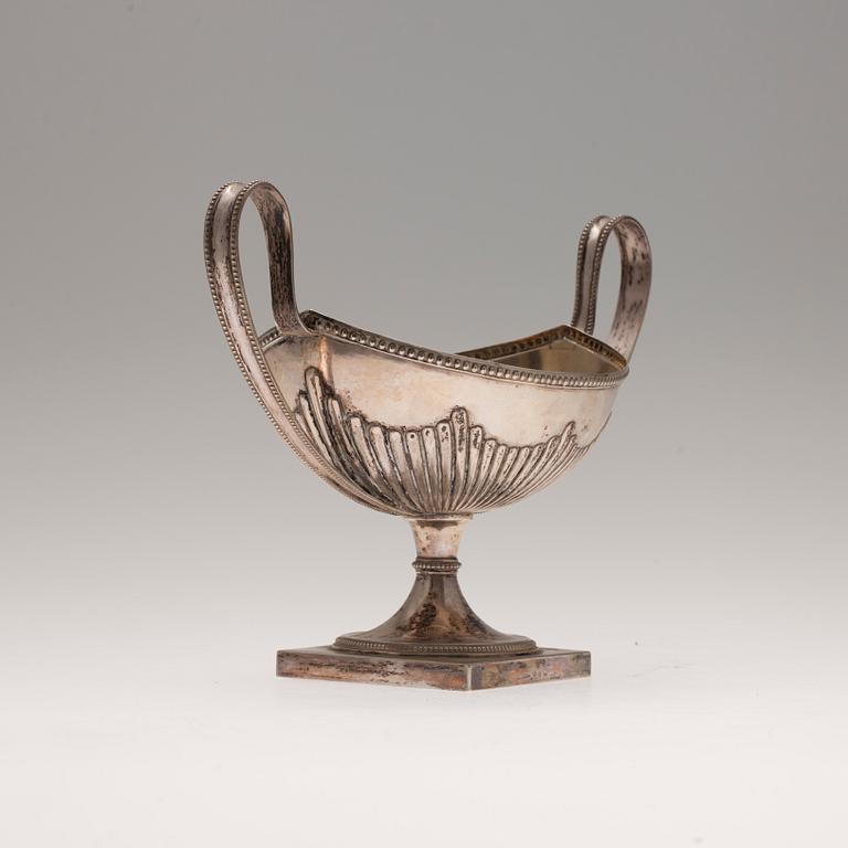 JARDINIERE, silver, Stockholm, 1901. Vikt 315 g.