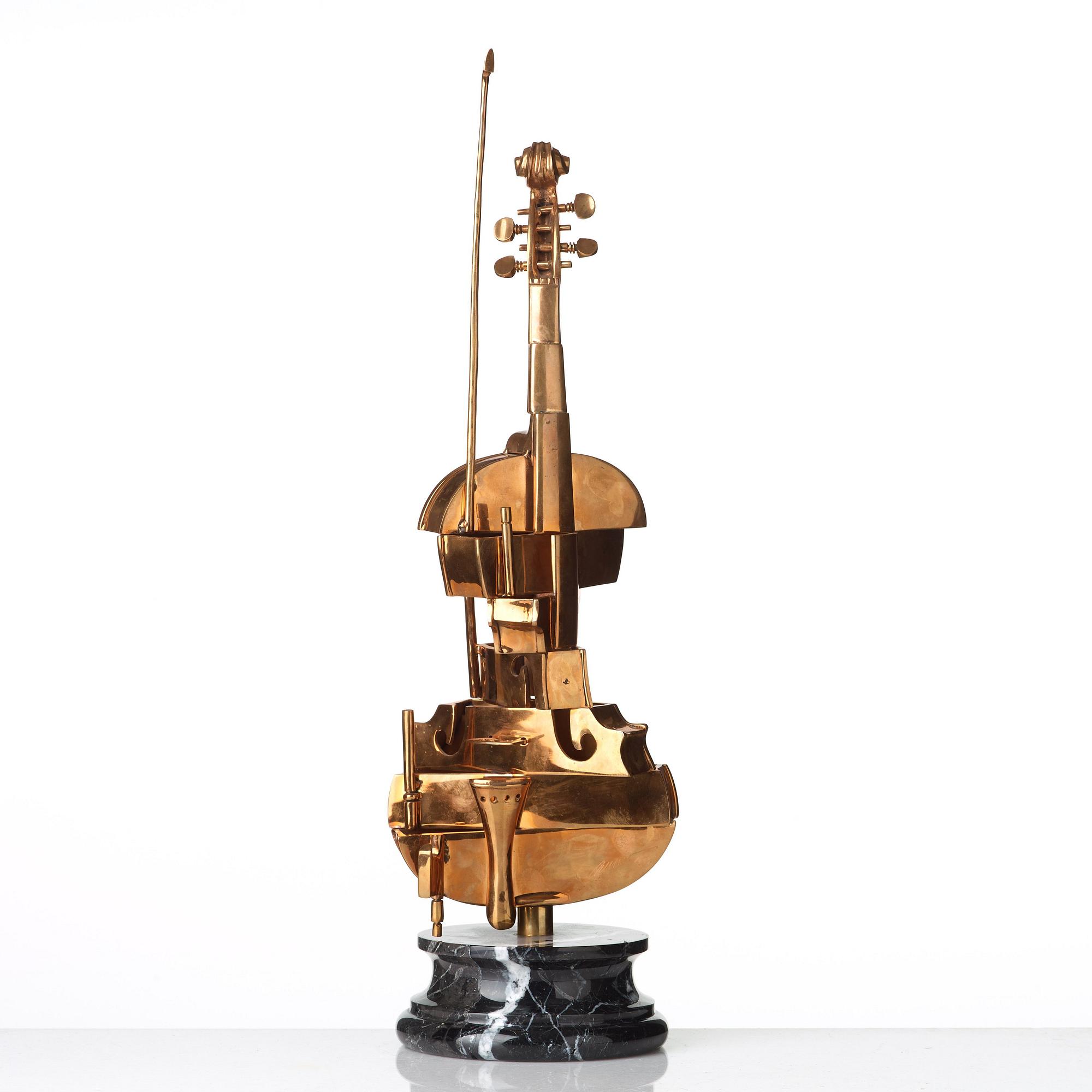 Fernandez Arman, ”Turning Torso”.