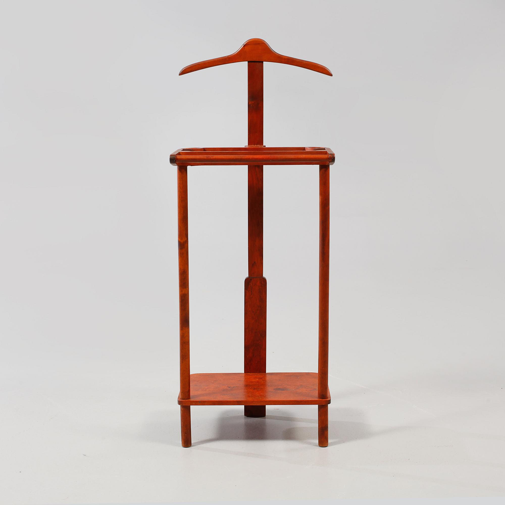 HERRBETJÄNT, 1900-talets andra hälft.