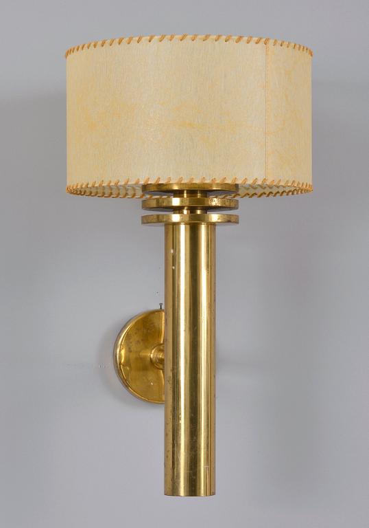 Paavo Tynell, VÄGGLAMPA.