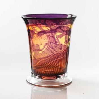 Gunnar Cyrén, a graal glass vase, 'Jaguarjakt' (Jaguar hunt), Orrefors Gallery, 8/25, Sweden 1990.