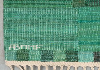 CARPET. "Fasad, grön II". Flat weave (rölakan). 255,5 x 177 cm. Signed AB MMF MR.
