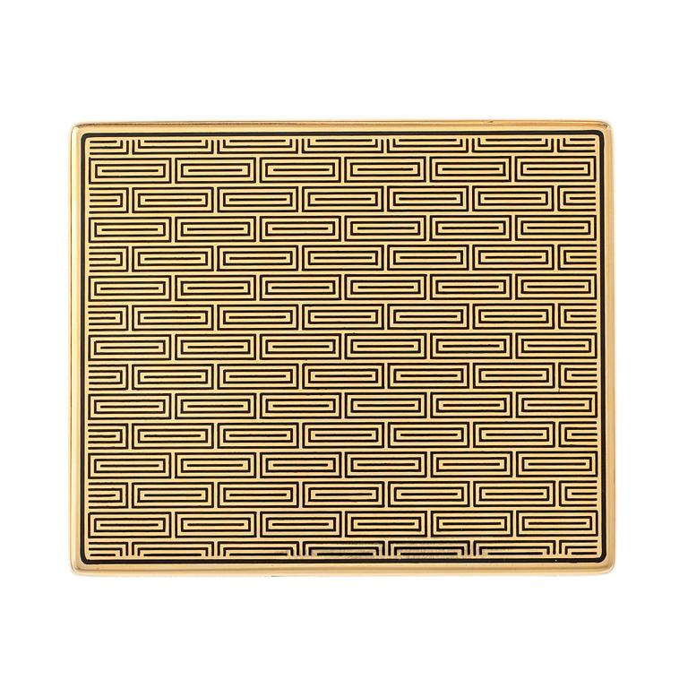 A CIGARRETTE CASE, 18K gold, enamel. Van Cleef & Arpels nr 26600. 1940 s. Measurements 90 x 75 mm. Weight 166 g.