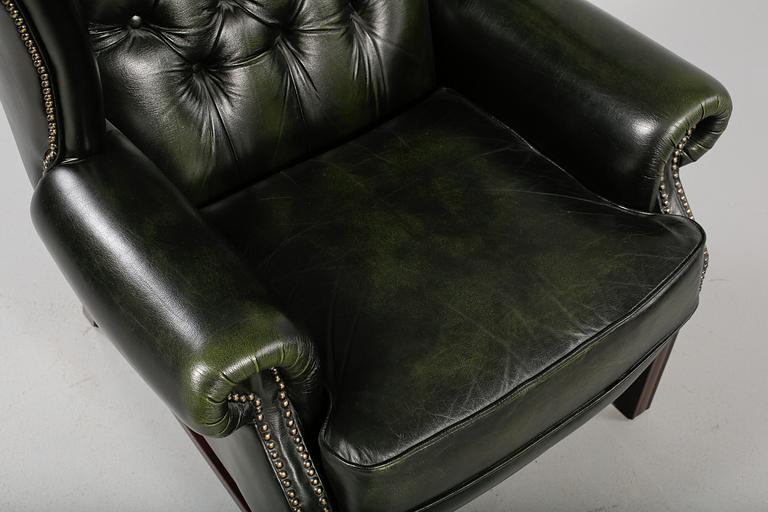 ÖRONLAPPSFÅTÖLJ, 1900-talets fjärde kvartal.