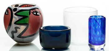 PARTI GLAS, 4 delar, bl a Ulrica Hydman-Vallien.