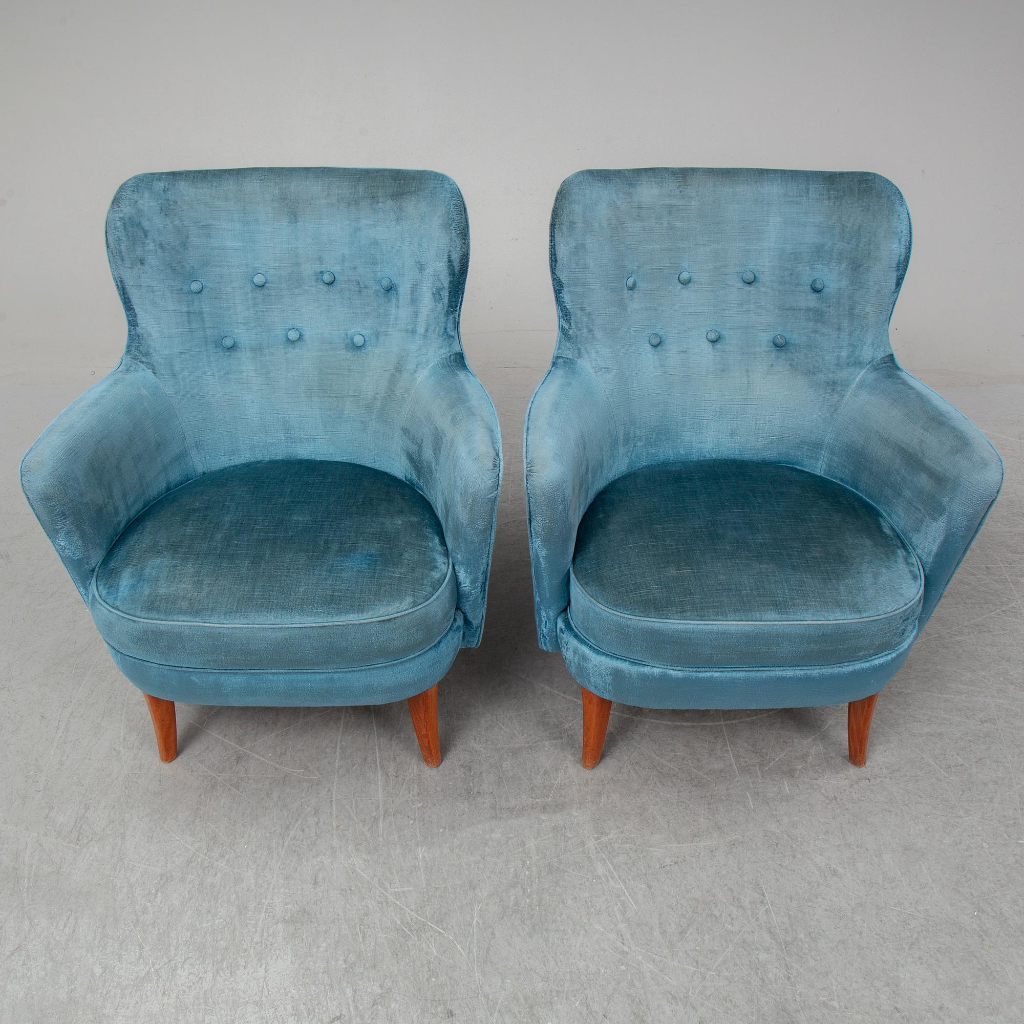 A pair of Swedish easy chairs.