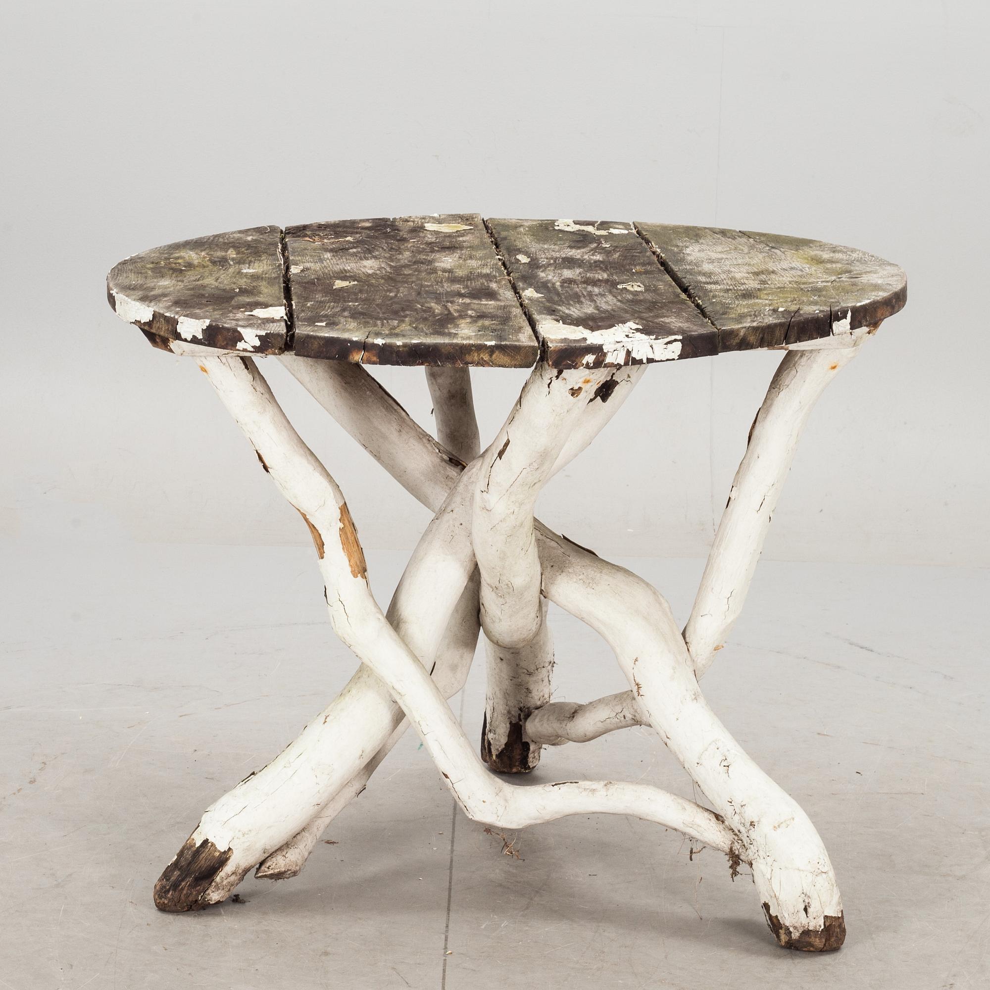 TRÄDGÅRDSBORD, 1900-talets första hälft.
