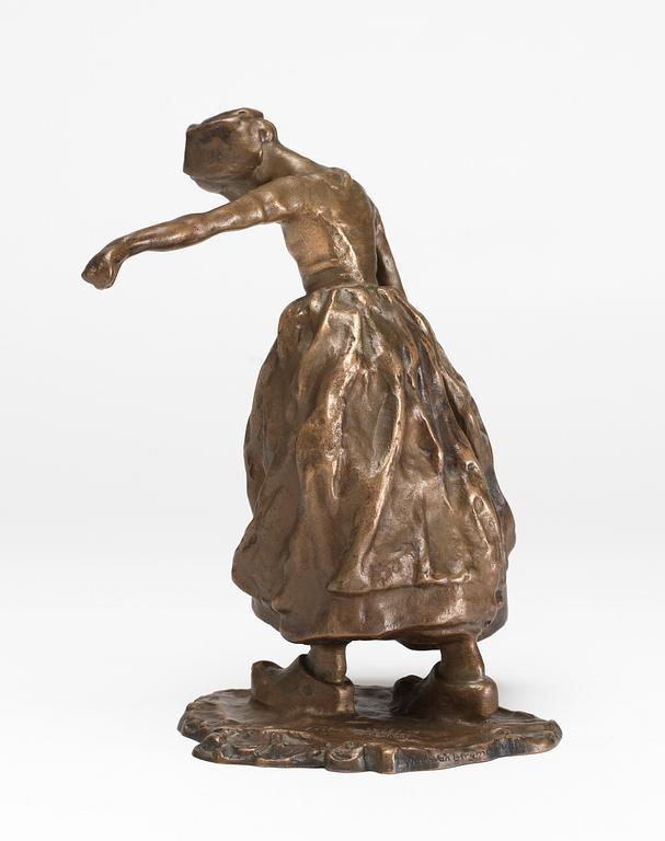 Carl Milles, "Vattenbärerska" (Woman carrying water).