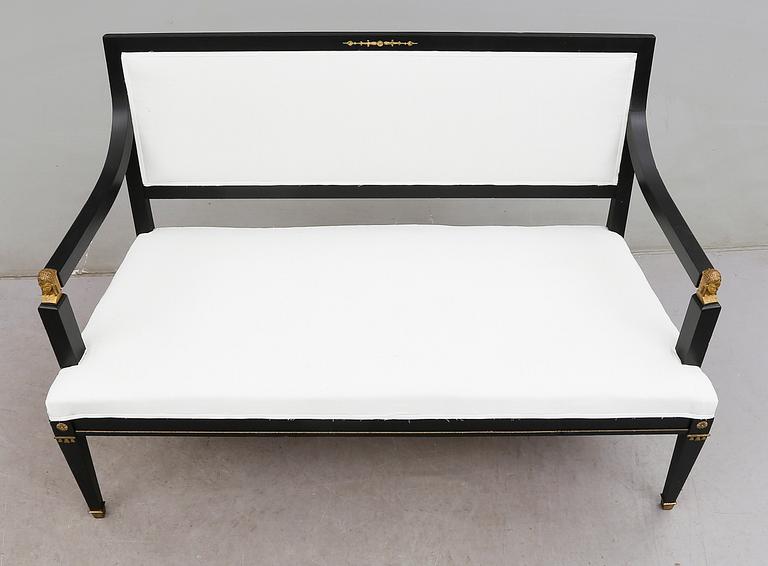 SOFFA, empirestil, 1900-talets första hälft.