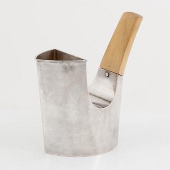 A Swedish sterling silver jug, mark of Rey Urban, Stockholm 1974.
