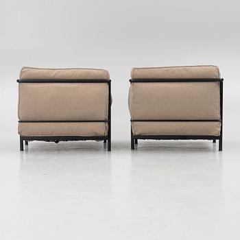 Le Corbusier, Charlotte Perriand & Pierre Jeanneret, fåtöljer, ett par, "LC3", Cassina, 2006.