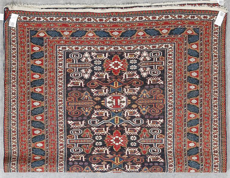 MATTA, semiantik Kaukas Perepedil, ca 214x144 cm.
