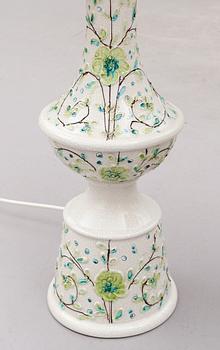 BORDSLAMPOR, 1 par, keramik, Italien, 1900-talets andra hälft.