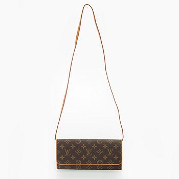 Louis Vuitton, a 'Pochette Twin GM' bag.