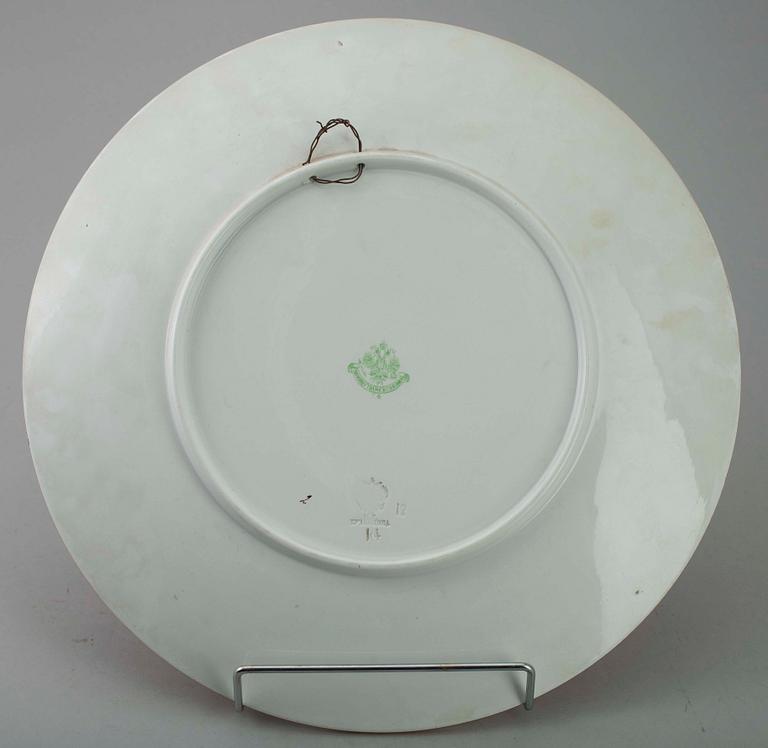 Plate, porcelain, Kuznetsov, Russia, late 
19th century.