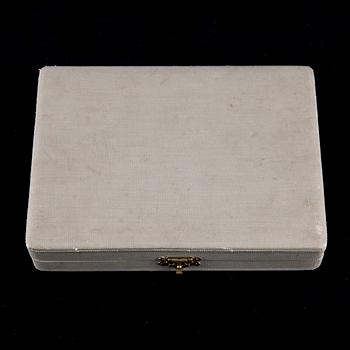 KAFFESKEDAR, 6 st, emalj samt förgyllt silver, Tillander, Helsingfors 1962-63. Total vikt 75,4 g.