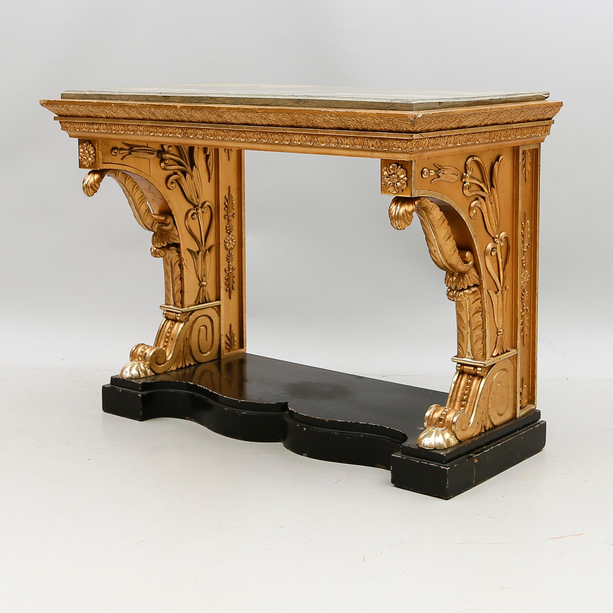 KONSOLBORD, 1800-talets första hälft.