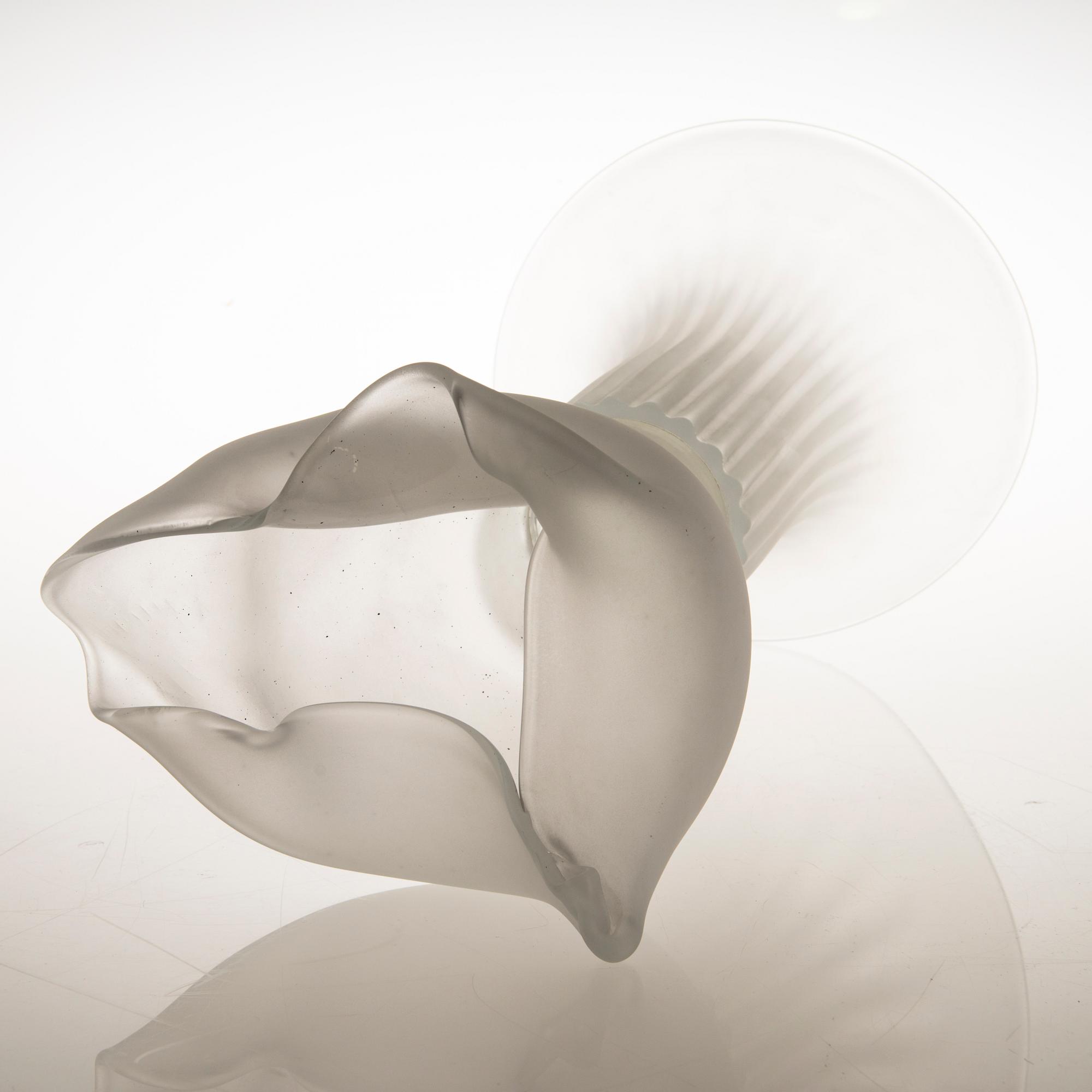 MARKKU SALO, veistos, signeerattu M. Salo, Nuutajärvi "Kokoeilu".