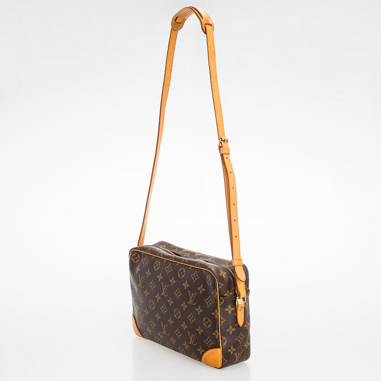 Louis Vuitton, a Monogram 'Trocadero 30' Bag.