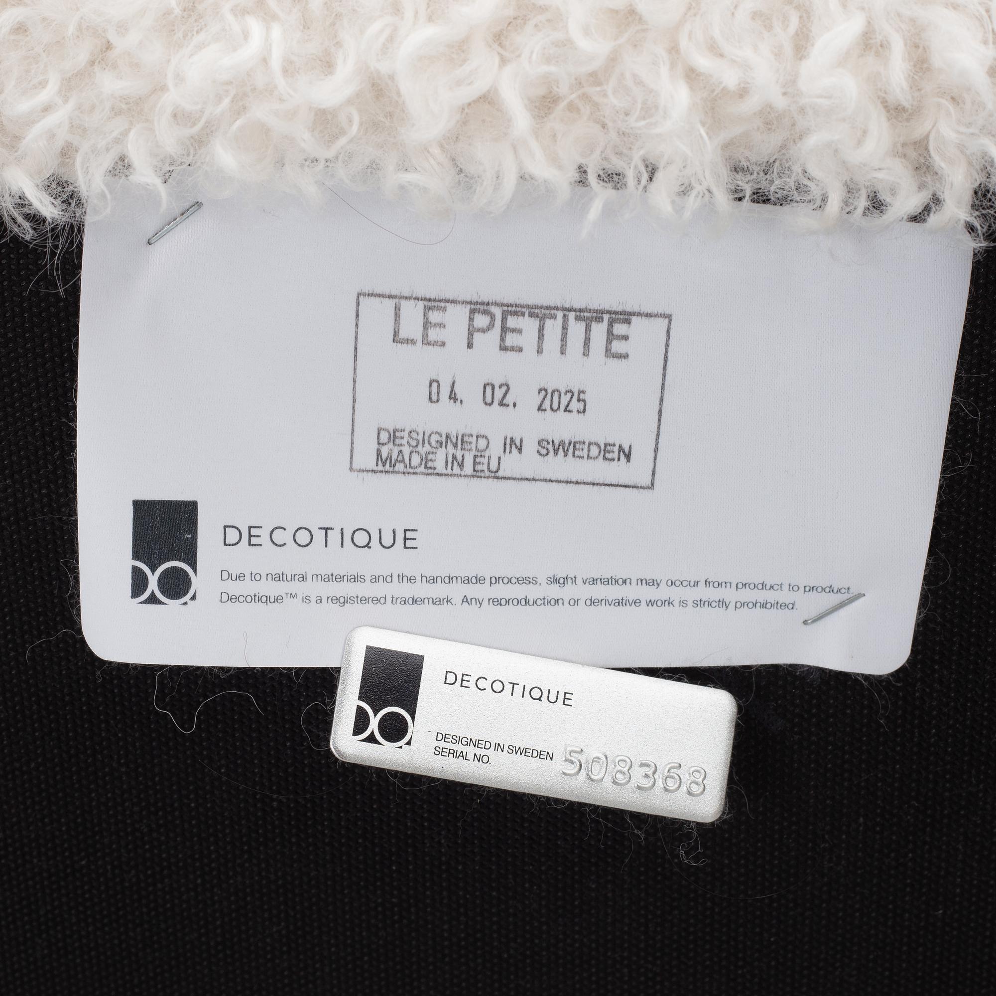 Fåtölj och sittpuff, "Le Petite", Decotique, samtida.