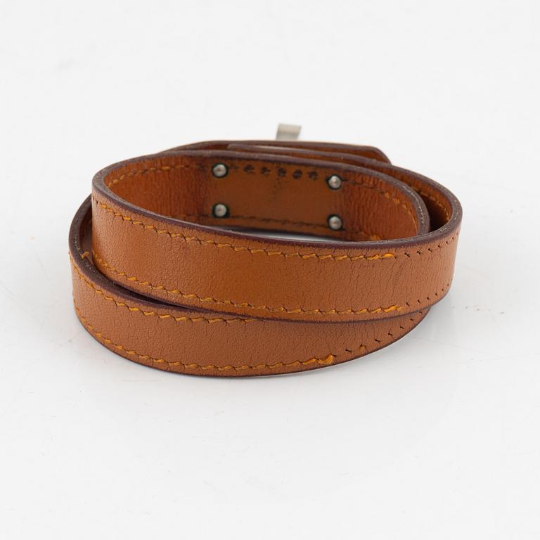 Hermès, a 'Double tour' bracelet, size S.