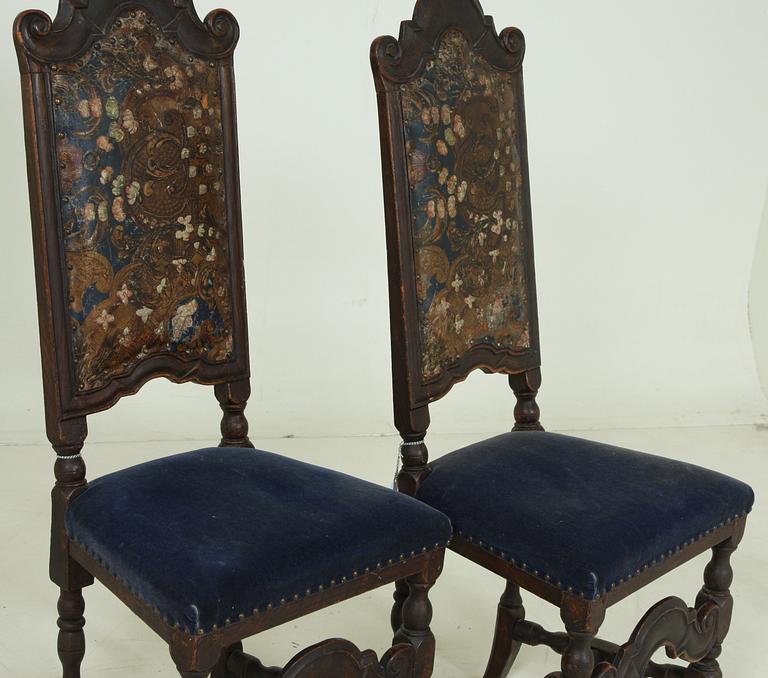 STOLAR, ett par. Barock, 1700-tal.