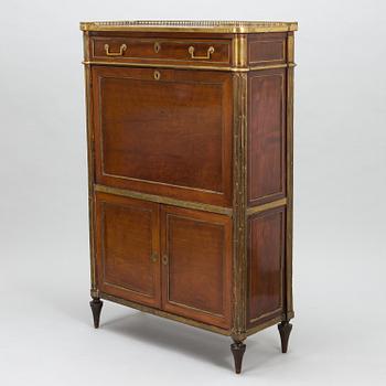 A Directory style mahogany bureau (France 1795-1799).