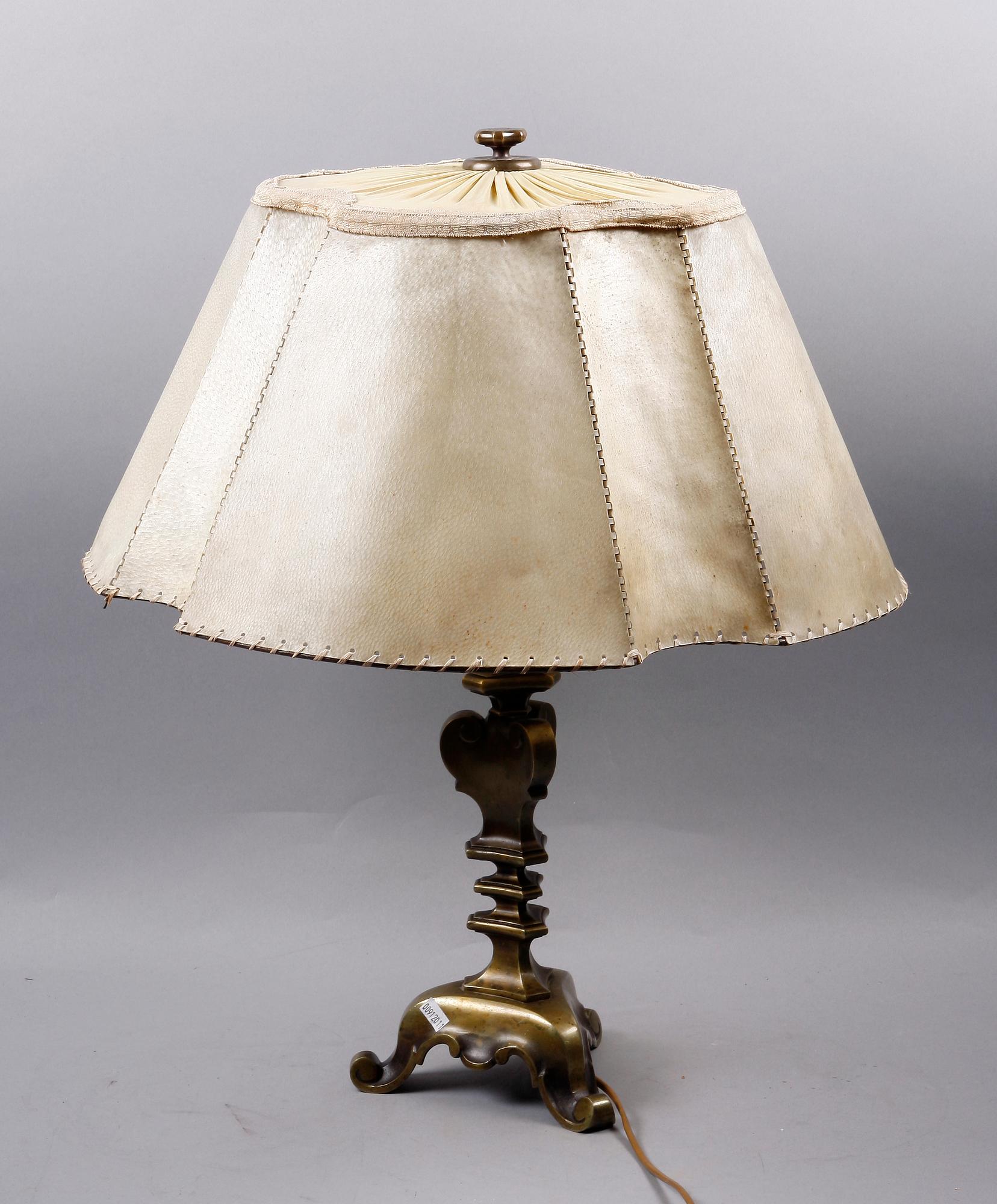 BORDSARMATUR, mässing, barockstil, 1900-talets första hälft.
