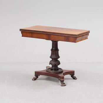 A 19th century mahogny table.