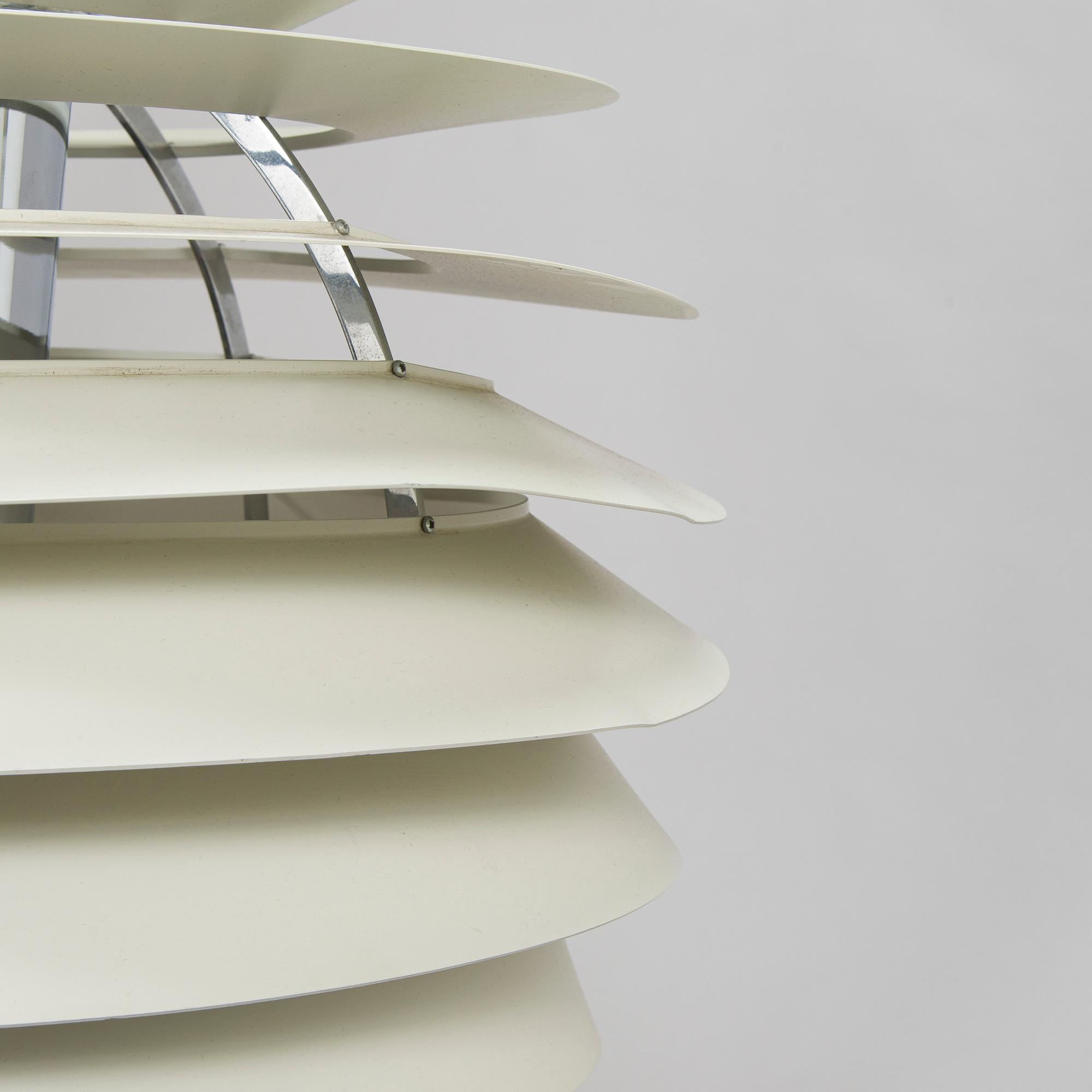 Poul Henningsen, kattovalaisin, "PH Globe", Louis Poulsen, Tanska.