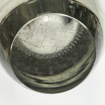 GUNNEL NYMAN, VAS. "GN 25". Sign. G. Nyman, Nuutajärvi Notsjö. 1940-tal.