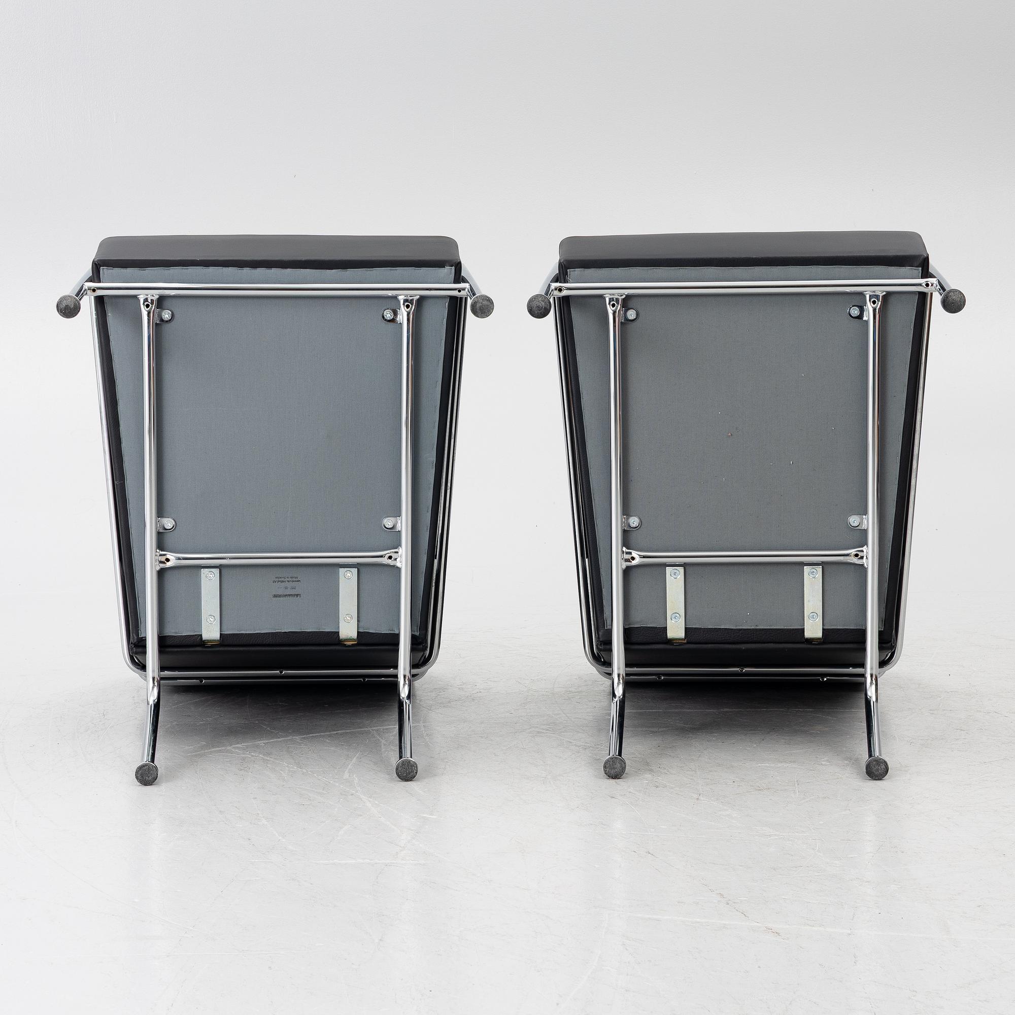 Gunilla Allard, Pair of armchairs, "Cinema", Lammhults.