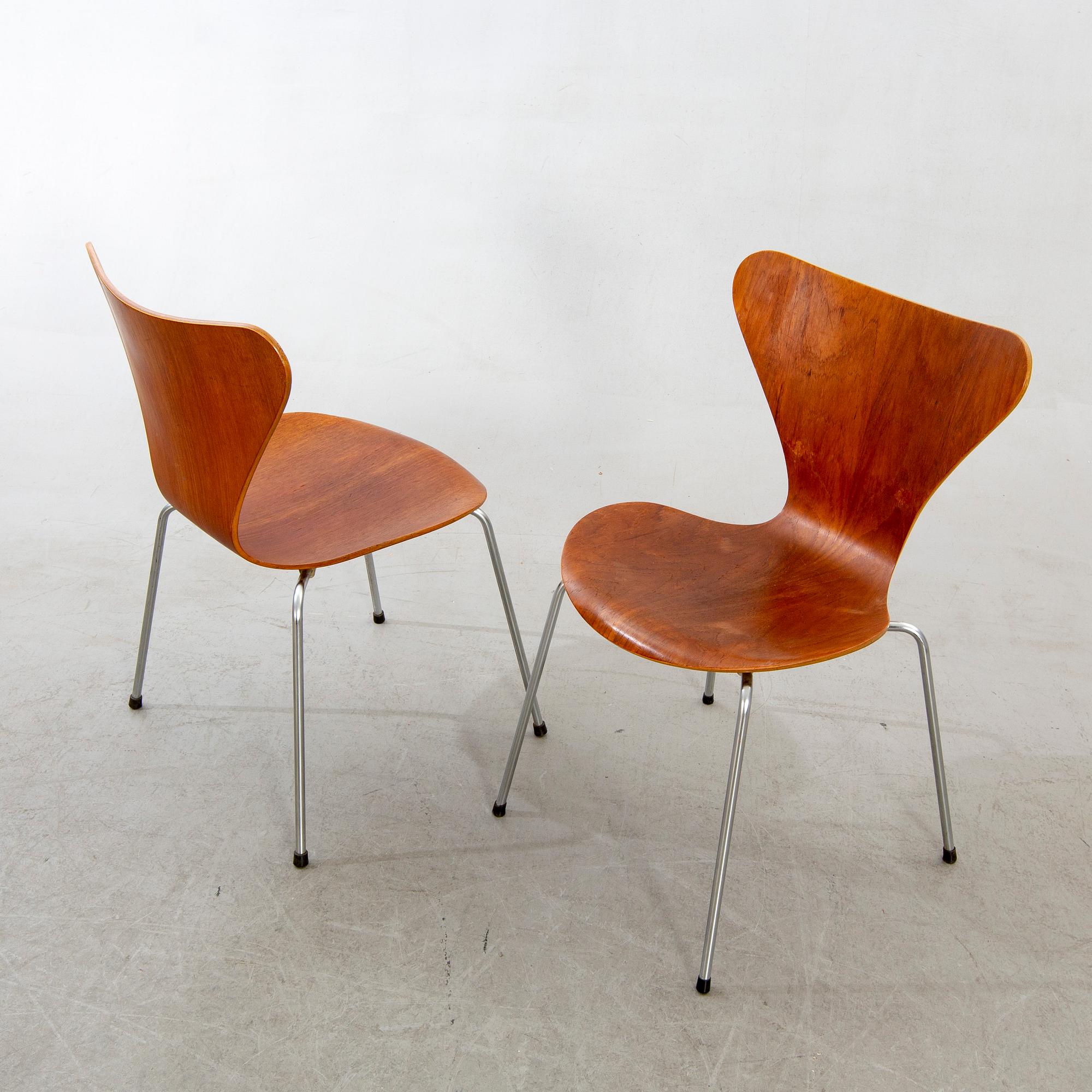 Arne Jacobsen, stolar 6 st, "Sjuan", Fritz Hansen, 1960-tal.