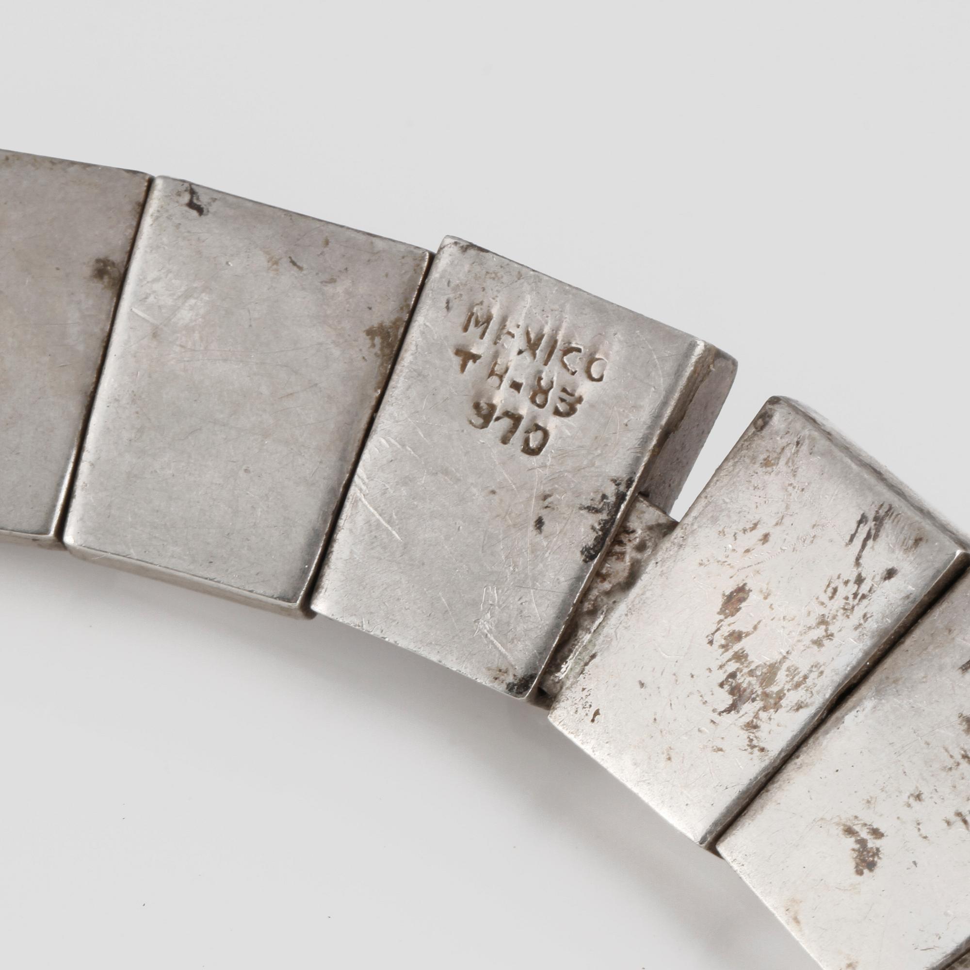 COLLIER,  silver med slipad sodalit, Mexico.Vikt 268,4 gram.